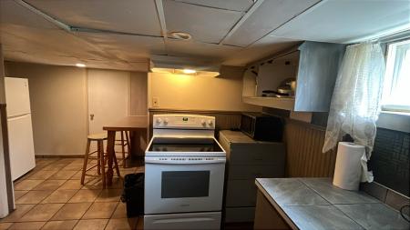 le1226-basement-20260606-12