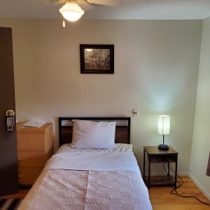 Le1226-Private Room 6 with Free WIFI and Parking